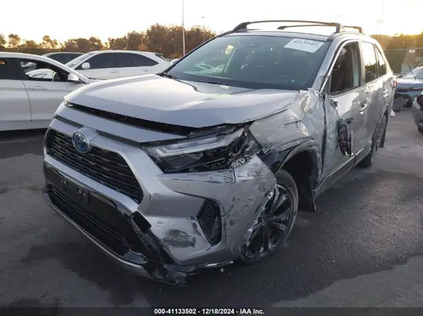 JTM16RFV3RD143718 2024 TOYOTA RAV 4 - Image 2