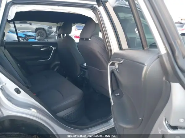 JTM16RFV3RD143718 2024 TOYOTA RAV 4 - Image 8