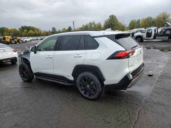 JTM16RFV4RD550205 2024 TOYOTA RAV 4 - Image 2