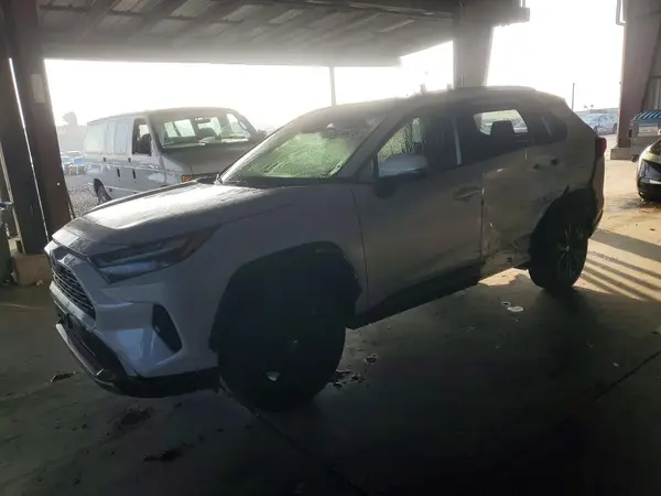 JTM16RFV6ND046782 2022 TOYOTA RAV 4 - Image 1