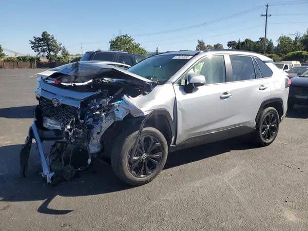 JTM16RFV7ND066541 2022 TOYOTA RAV 4 - Image 1
