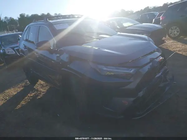 JTM16RFV7ND068497 2022 TOYOTA RAV 4 - Image 1