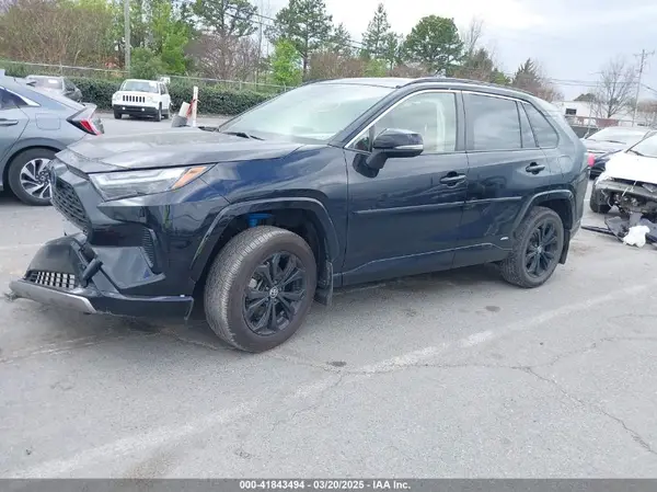 JTM16RFV8ND056777 2022 TOYOTA RAV 4 - Image 2