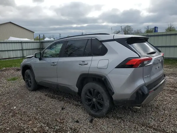 JTM16RFV8ND525897 2022 TOYOTA RAV 4 - Image 2