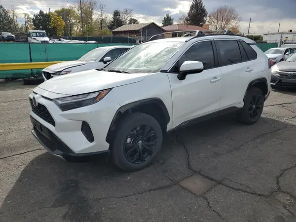JTM16RFV8RJ041185 2024 TOYOTA RAV 4 - Image 1