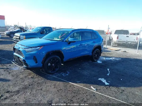 JTM16RFV9NJ016175 2022 TOYOTA RAV 4 - Image 2