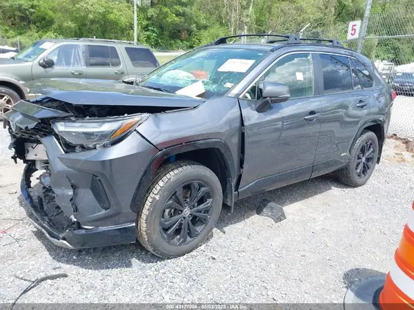 JTM16RFV9PD113152 2023 TOYOTA RAV 4 - Image 2