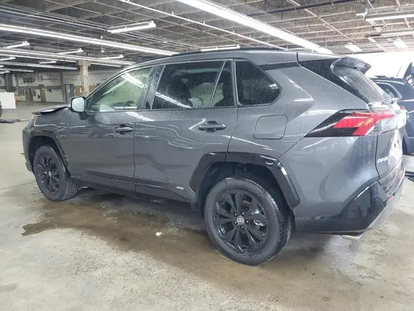JTM16RFV9SD159752 2025 TOYOTA RAV 4 - Image 2