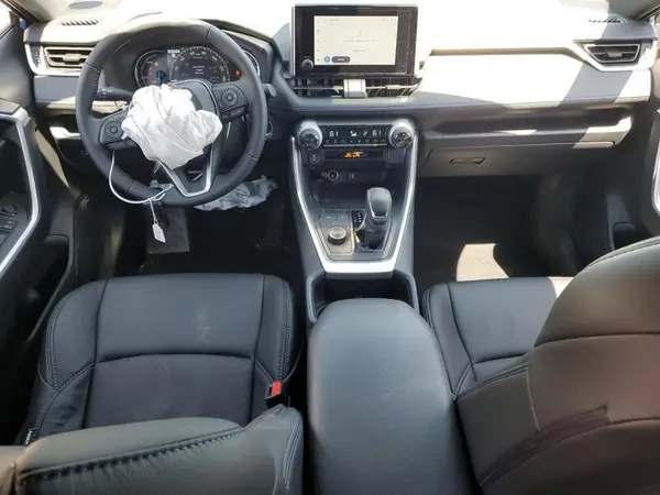 JTM16RFV9SJ075030 2025 TOYOTA RAV 4 - Image 8