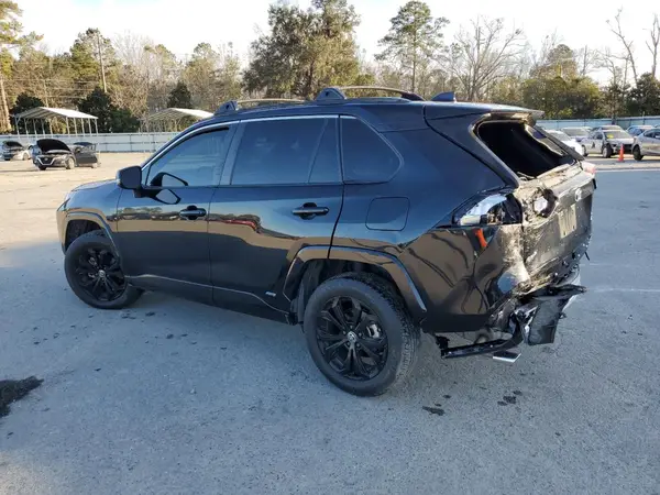 JTM16RFVXND069028 2022 TOYOTA RAV 4 - Image 2