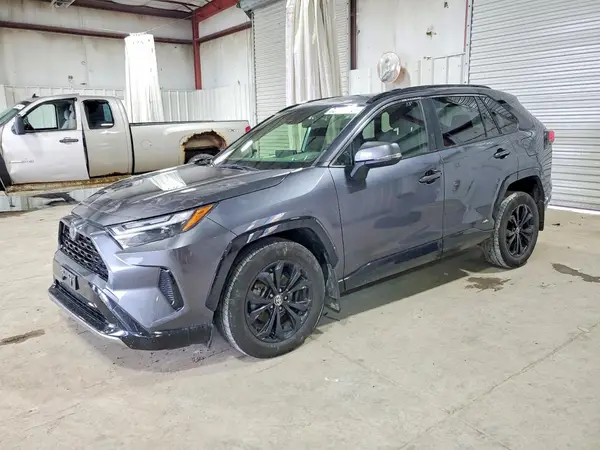 JTM16RFVXND522824 2022 TOYOTA RAV 4 - Image 1