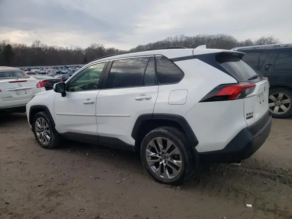 JTMA1RFV3KJ004968 2019 TOYOTA RAV 4 - Image 2
