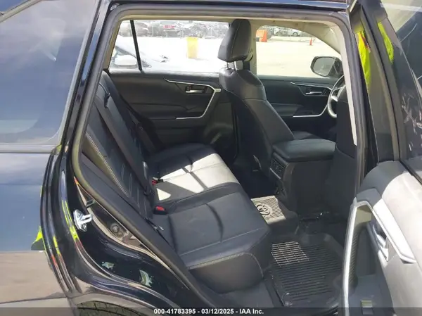 JTMA1RFV4KD008915 2019 TOYOTA RAV 4 - Image 8