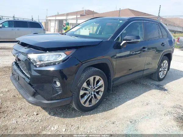 JTMA1RFV4KD015251 2019 TOYOTA RAV 4 - Image 2