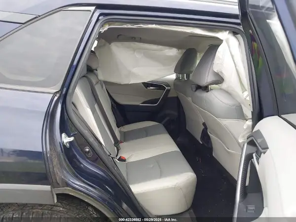 JTMA1RFV4KD034673 2019 TOYOTA RAV 4 - Image 8