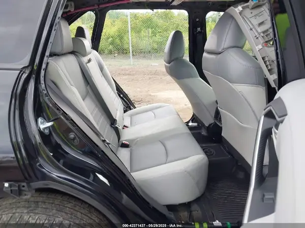 JTMA1RFV8MD069137 2021 TOYOTA RAV 4 - Image 8