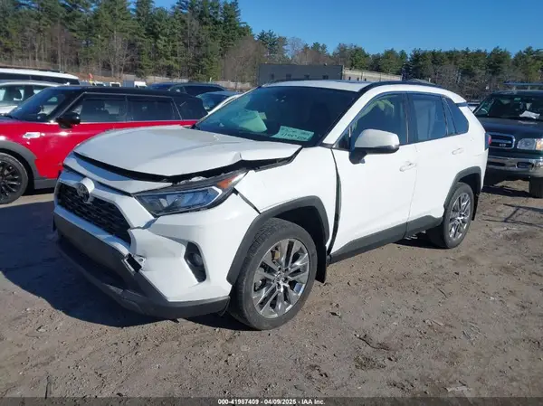 JTMA1RFV9KJ007728 2019 TOYOTA RAV 4 - Image 2