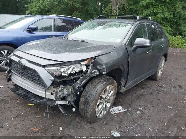 JTMA1RFVXKD515799 2019 TOYOTA RAV 4 - Image 2