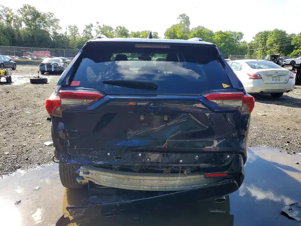 2021 TOYOTA RAV 4 auction photo 6