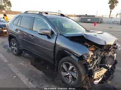 JTMAB3FV4MD045184 2021 TOYOTA RAV 4
