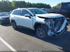 JTMB6RFV0ND078132 2022 TOYOTA RAV 4