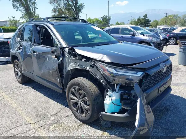 JTMB6RFV0RD119249 2024 TOYOTA RAV 4 - Image 1