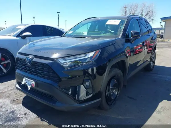 JTMB6RFV0RD126685 2024 TOYOTA RAV 4 - Image 2