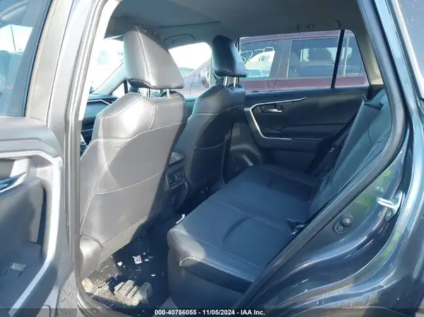 JTMB6RFV1ND073764 2022 TOYOTA RAV 4 - Image 8