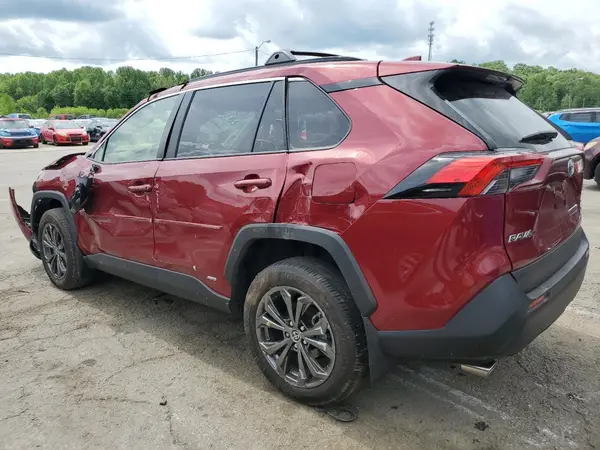 JTMB6RFV1RD139767 2024 TOYOTA RAV 4 - Image 2