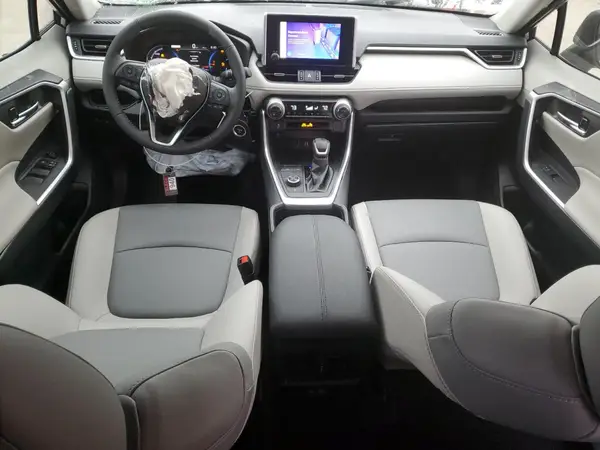 JTMB6RFV1SD152590 2025 TOYOTA RAV 4 - Image 8