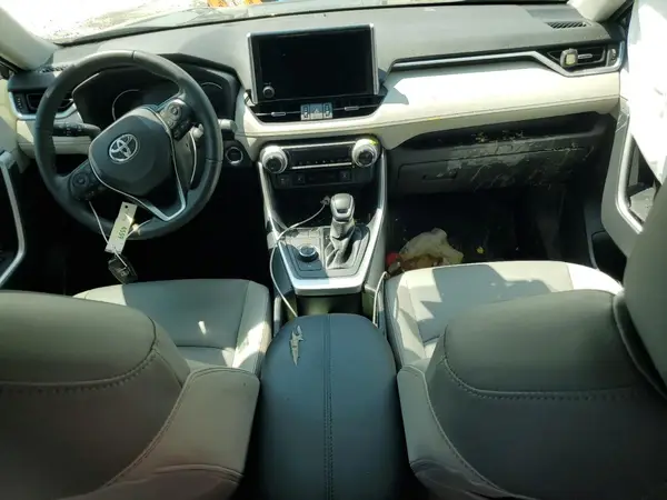 JTMB6RFV2PD105642 2023 TOYOTA RAV 4 - Image 8