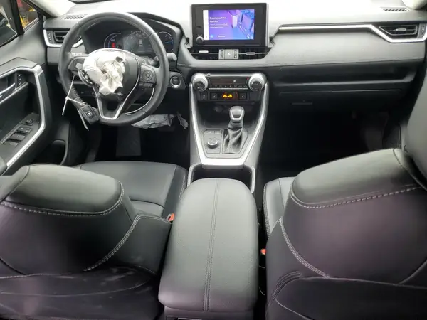 JTMB6RFV2PD112980 2023 TOYOTA RAV 4 - Image 8