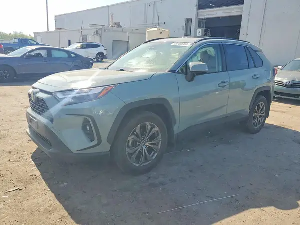 JTMB6RFV3ND070431 2022 TOYOTA RAV 4 - Image 1