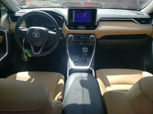 JTMB6RFV3PD094487 2023 TOYOTA RAV 4 - Image 8