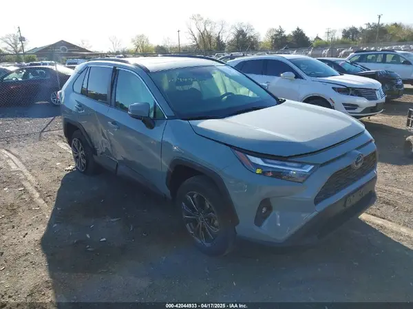JTMB6RFV3PD116696 2023 TOYOTA RAV 4 - Image 1