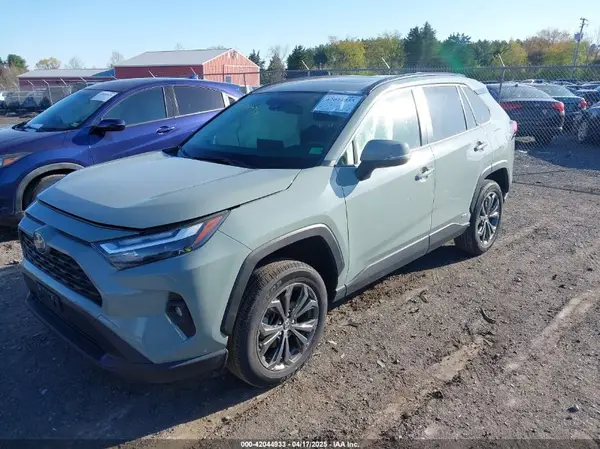 JTMB6RFV3PD116696 2023 TOYOTA RAV 4 - Image 2