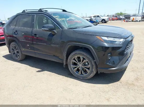 JTMB6RFV3RD139222 2024 TOYOTA RAV 4 - Image 1