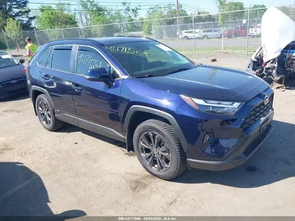 JTMB6RFV3RJ041700 2024 TOYOTA RAV 4 - Image 1