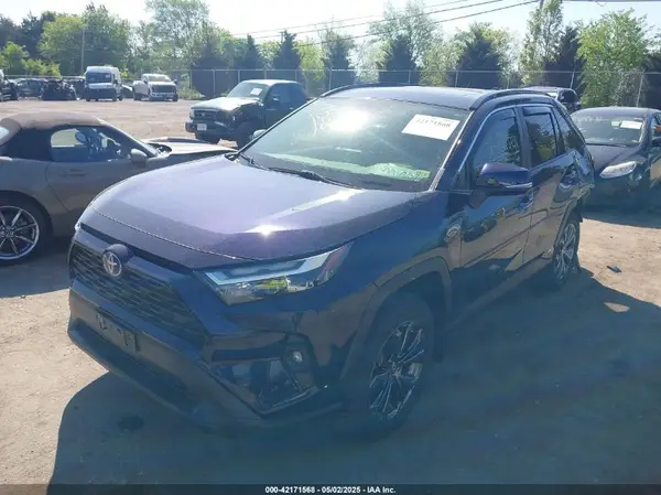 JTMB6RFV3RJ041700 2024 TOYOTA RAV 4 - Image 2