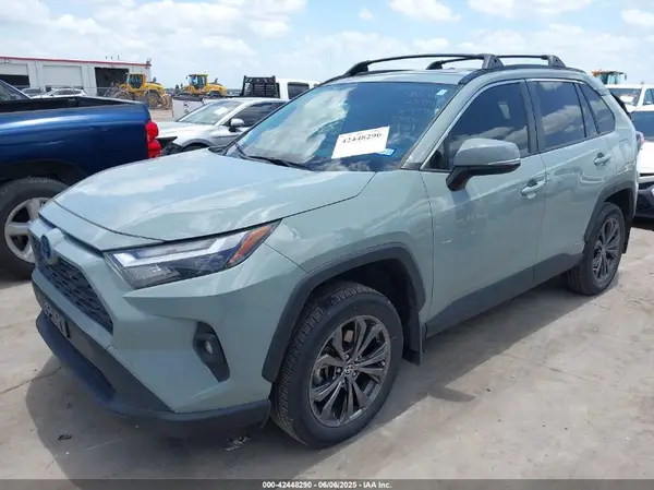 JTMB6RFV6PD079532 2023 TOYOTA RAV 4 - Image 2