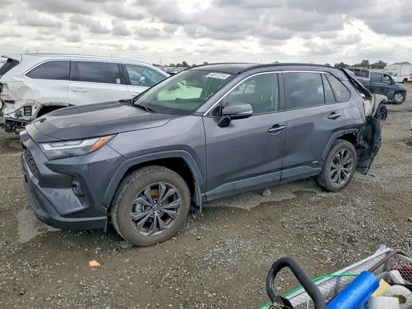 JTMB6RFV6SJ078407 2025 TOYOTA RAV 4 - Image 1