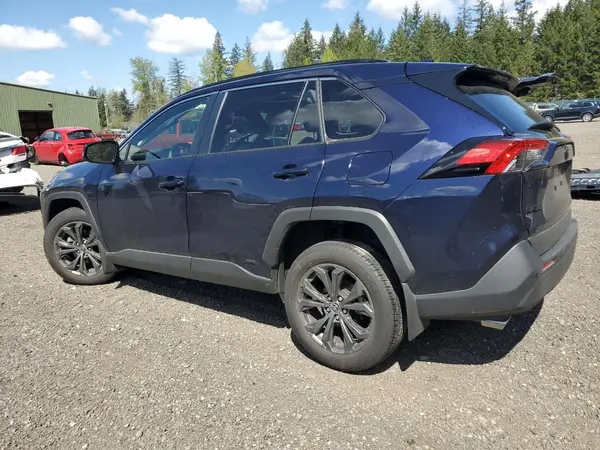 JTMB6RFV7RD129471 2024 TOYOTA RAV 4 - Image 2