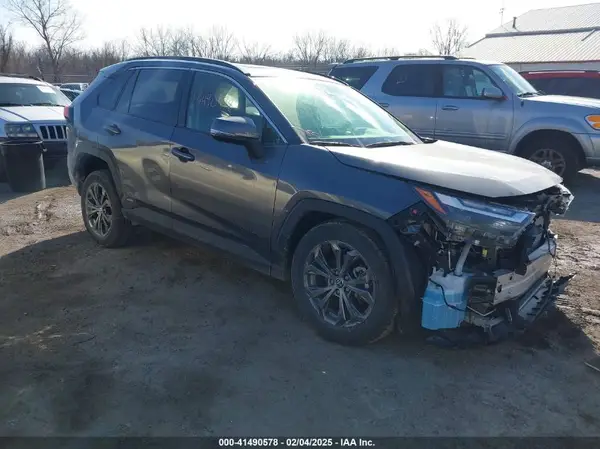 JTMB6RFV7RD139613 2024 TOYOTA RAV 4 - Image 1