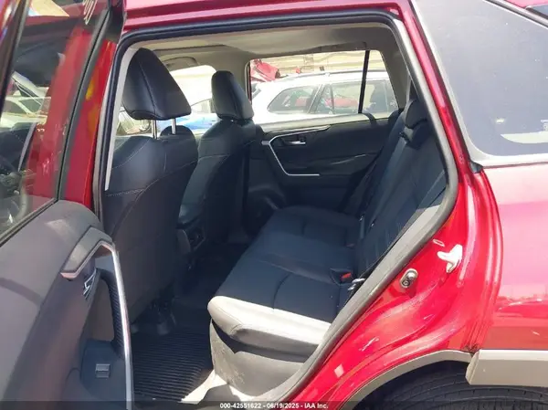 JTMB6RFV7SD163450 2025 TOYOTA RAV 4 - Image 8