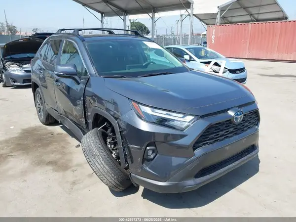 JTMB6RFV8PD106293 2023 TOYOTA RAV 4 - Image 1
