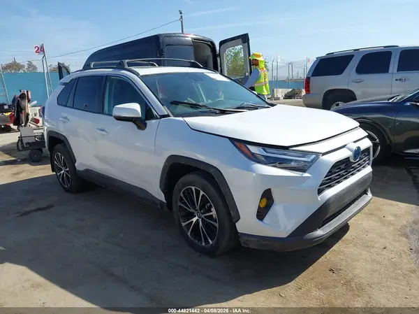 JTMB6RFV8RD559347 2024 TOYOTA RAV 4 - Image 1