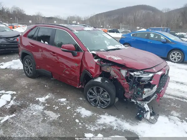 JTMB6RFV9SD169606 2025 TOYOTA RAV 4 - Image 1
