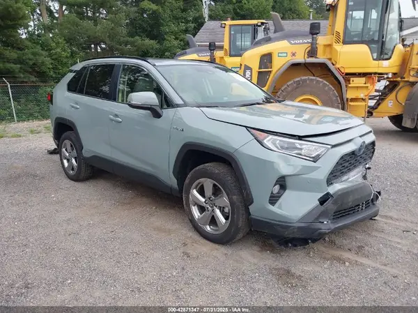 JTMB6RFVXMD040132 2021 TOYOTA RAV 4 - Image 1