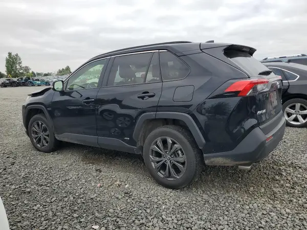 JTMB6RFVXRD117847 2024 TOYOTA RAV 4 - Image 2