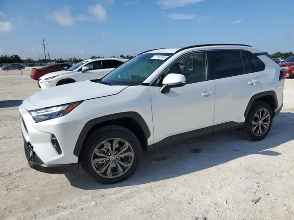 JTMB6RFVXRD561374 2024 TOYOTA RAV 4 - Image 1
